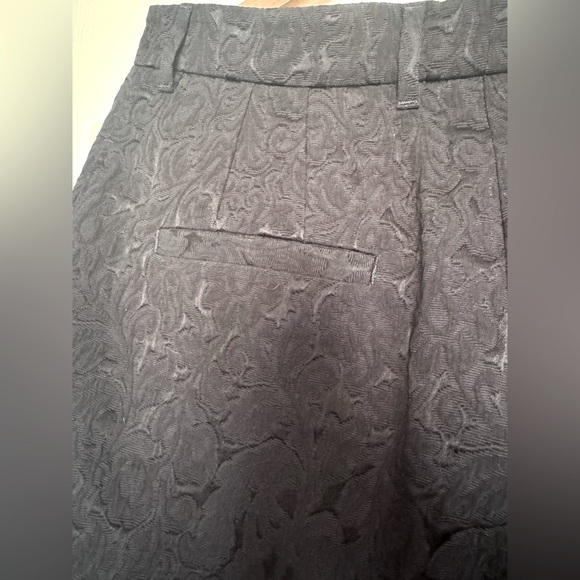 DOLCE & GABBANA Cropped Lace Pants - Picture 15 of 16